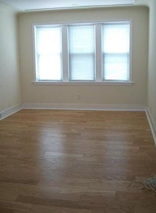 5th image of 7745 Kingsbury Blvd APT 11