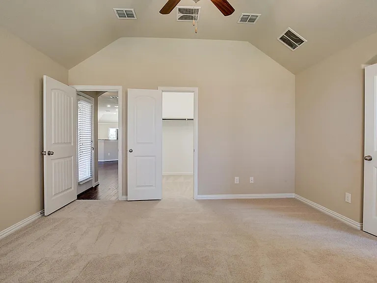 217 Baldwin Dr — Photo 16