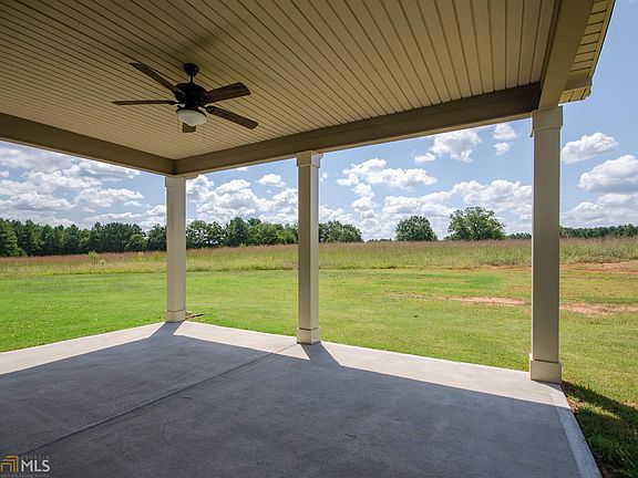 4th image of 63 Moreland Oaks Dr