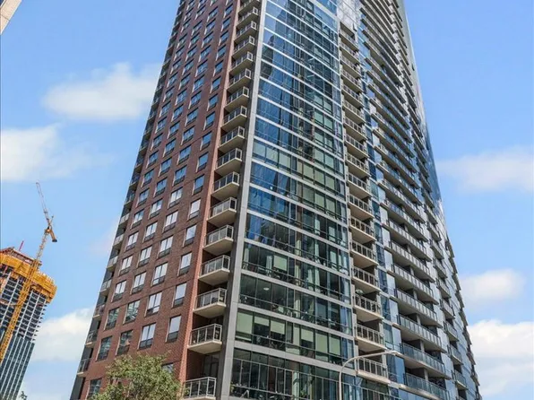 450 E Waterside Dr #2903, Chicago, IL 60609