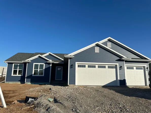 931 Setter Dr, Kaukauna, WI 54130