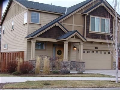 527 NW 28th St, Redmond, OR, 97756