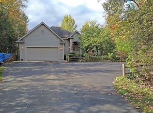 8623 Partridge Trl, Elk Rapids, MI 49629