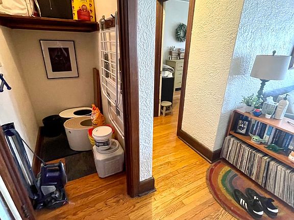 4th image of 1420 E Capitol Dr APT 105
