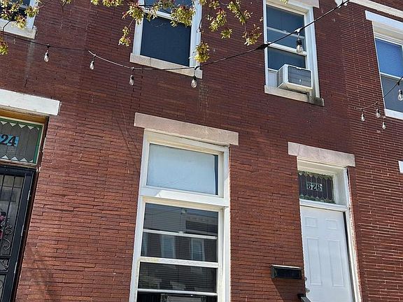 2nd image of 826 N Luzerne Ave
