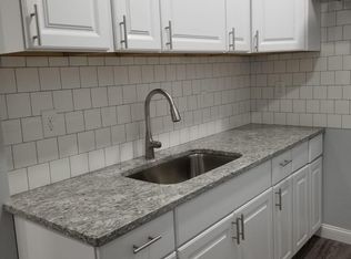 121 Union St APT 11, Lawrence, MA 01841