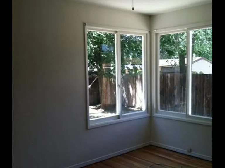 44135 Date Ave — Photo 5