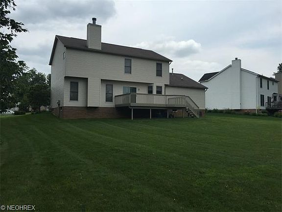2nd image of 1387 Cheverton Ave