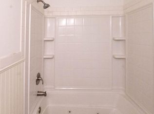 33 Brentwood Dr, Bella Vista, AR 72715