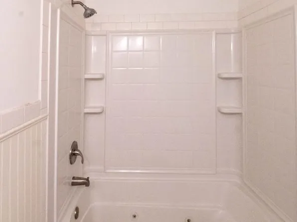 33 Brentwood Dr, Bella Vista, AR 72715