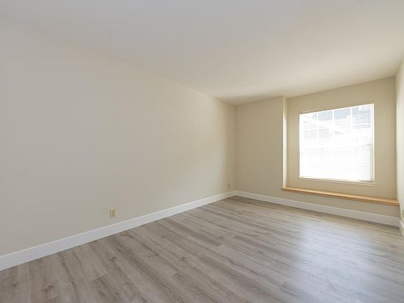 4th image of 2455 Michele Jean Way