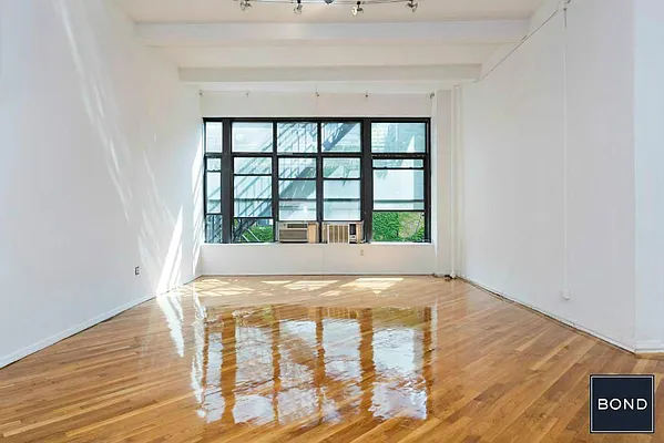 Rented by Bond New York | media 1