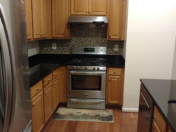 5th image of 13738 Harvest Glen Way