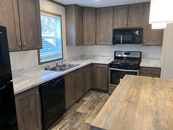 4th image of 47 Bluebird Hill Dr #347