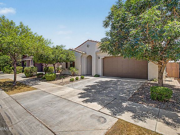 3rd image of 9919 E THORNBUSH Avenue