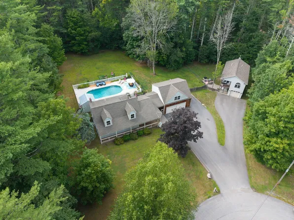 15 Hamden Place Road, Arundel, ME 04046