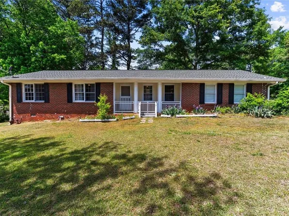 999 Chestnut Oak Ct, Lawrenceville, GA 30046