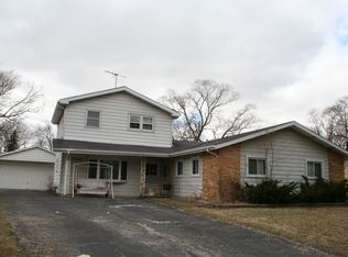 1700 Highland Blvd, Hoffman Estates, IL 60169