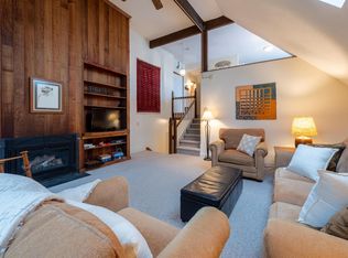 1191 Baker Turn #3B, Hartford, VT 05047