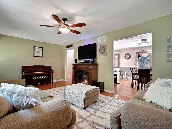5th image of 664 Weston Dr