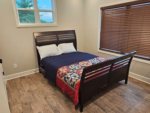 4th image of 804 Denzil Ave #804
