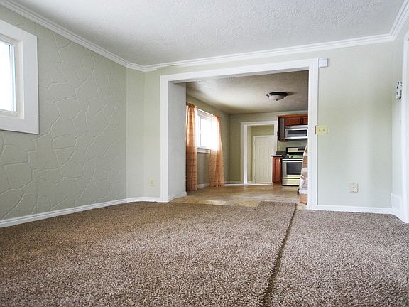 5th image of 2022 S Roberta St