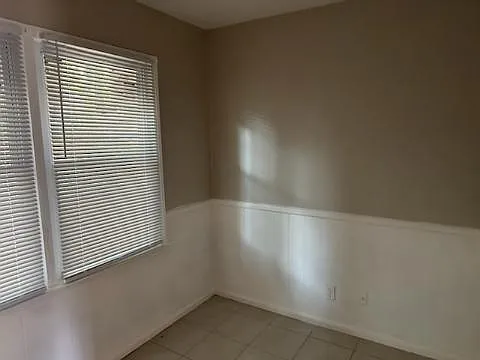 2446 Susan Ln SW — Photo 8