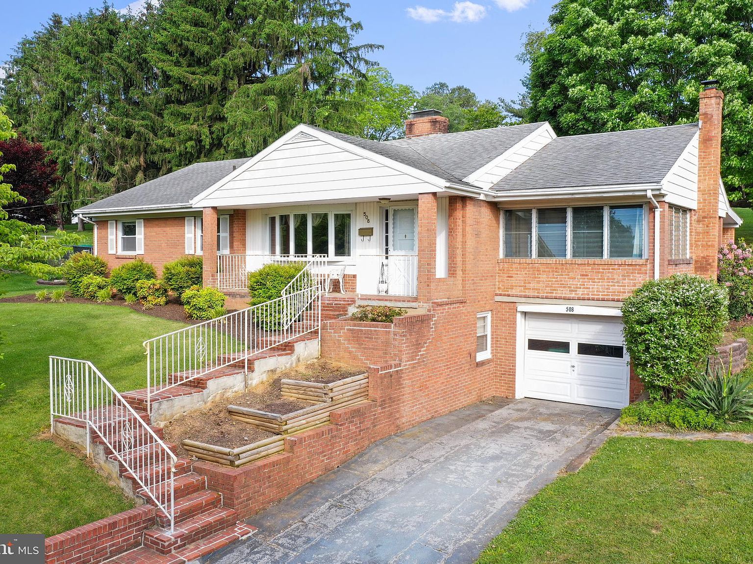 508 Massanutten Hts, Woodstock, VA 22664 Zillow