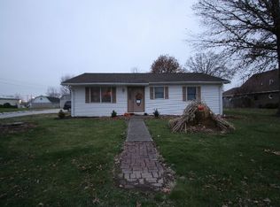 108 N Main St, Dale, IN 47523