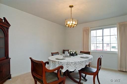 4th image of 407 W Lakeview Dr
