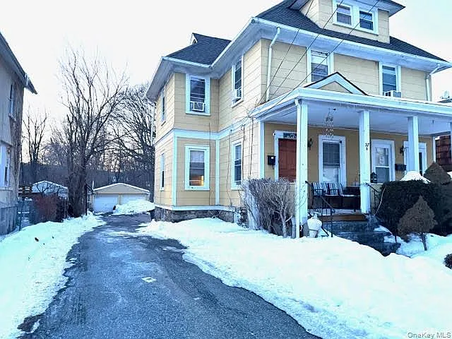 37 Riverside Dr #B — Photo 17