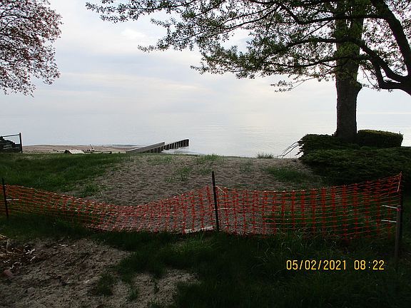 2nd image of 5342 Lakeshore Rd