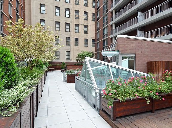 2nd image of 225 Schermerhorn St APT 12B