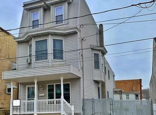 432 W Cherry St, Shenandoah, PA 17976
