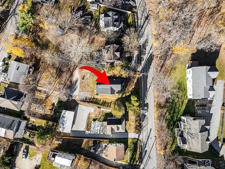 106 N Valley Rd #B — Photo 17