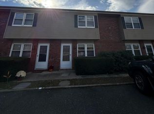 1123 Almond Rd APT 2, Elmer, NJ 08318