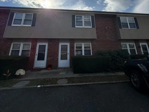 1123 Almond Rd APT 2, Elmer, NJ 08318