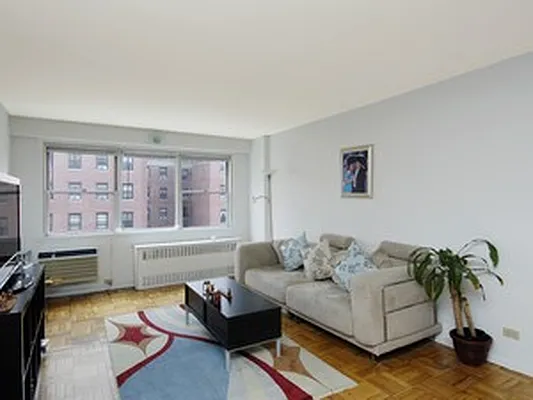 Sold by Citi Habitats | media 22