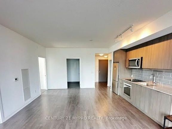 4th image of 38 Forest Manor Rd #704