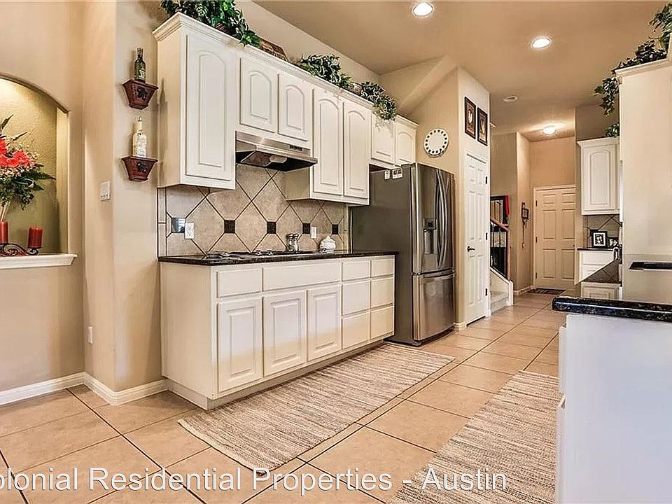 1st image of 2505 Farleigh Ln