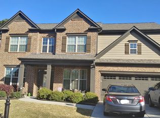 1055 Crescent Ridge Dr, Buford, GA 30518