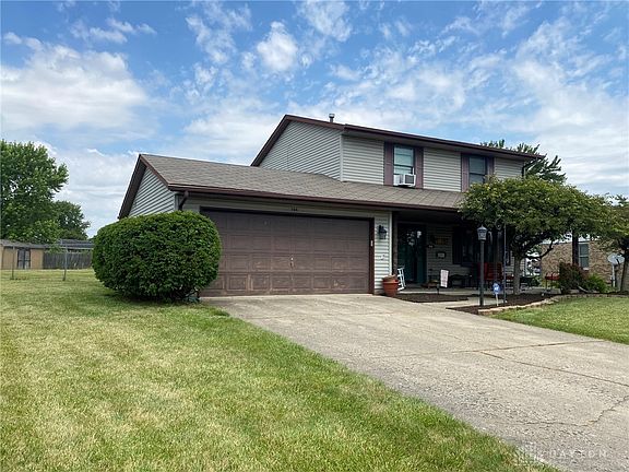 3rd image of 766 Greyhound Dr