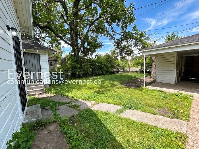 2984 Waverly Ave — Photo 26