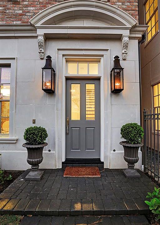1st image of 216 Morningside Park St