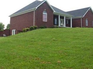 1031 Ashford Ln, Coxs Creek, KY 40013