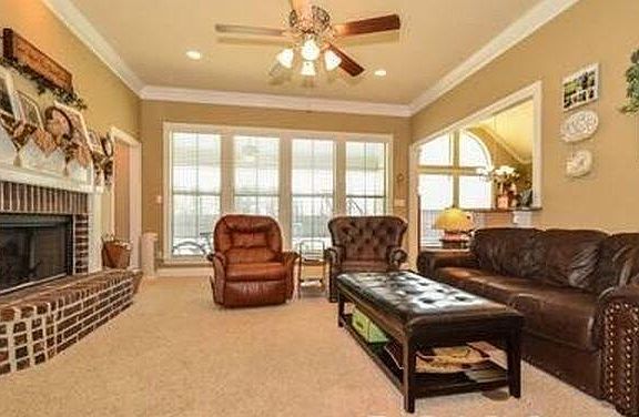 2nd image of 5384 Bluebell Dr