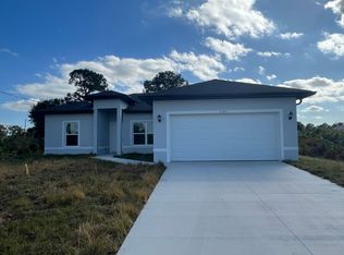 3107 73rd St W, Lehigh Acres, FL 33971