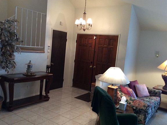5th image of 9701 Dublin Ct