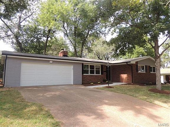 5th image of 809 Doerwood Ct