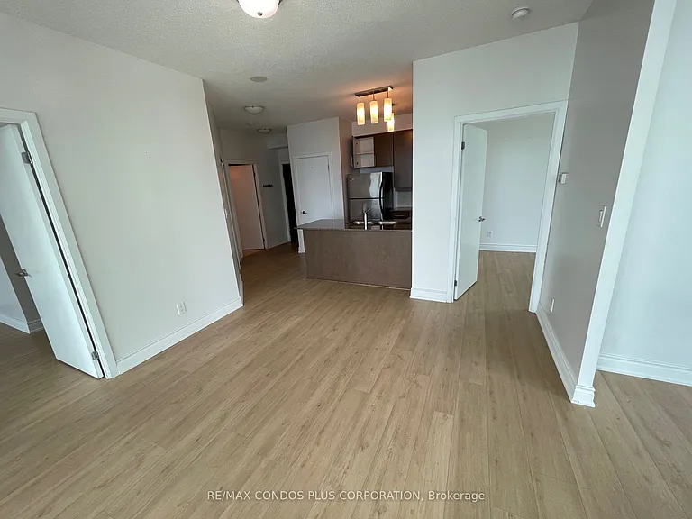 18 Harbour St #2508 — Photo 11